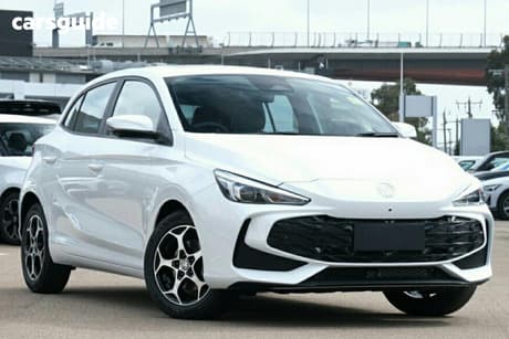 White 2025 MG MG3 Hatchback Essence