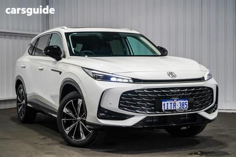 White 2025 MG HS Wagon Essence