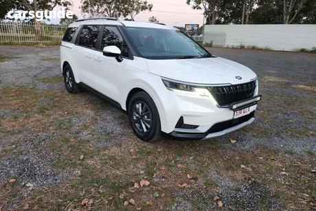 White 2021 Kia Carnival Wagon S