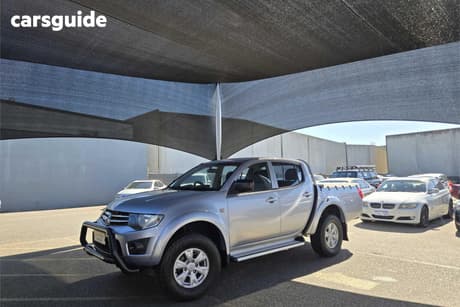 Silver 2009 Mitsubishi Triton Double Cab Utility Gl-R (4X4)