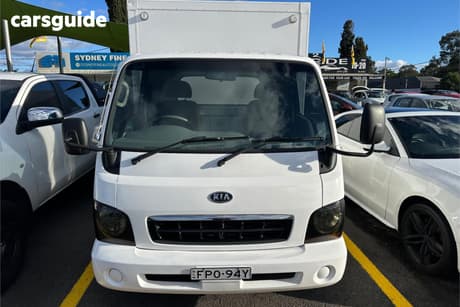 White 2004 Kia TU SERIES OtherCar K2700