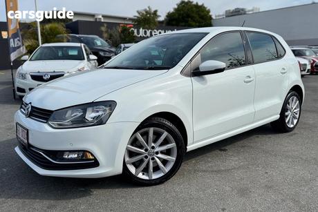 White 2017 Volkswagen Polo Hatchback Urban + (81Tsi)
