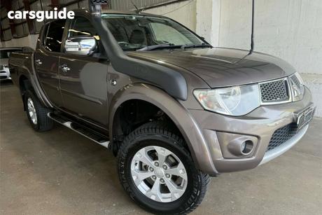 Brown 2014 Mitsubishi Triton Double Cab Utility Glx-R (4X4)