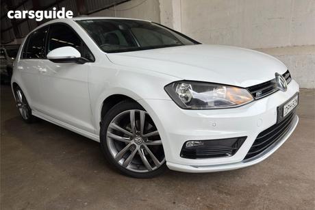 White 2016 Volkswagen Golf Hatchback 110 Tdi Highline
