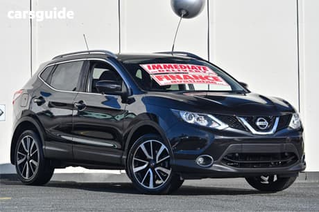 Black 2016 Nissan Qashqai Wagon Ti (4X2)