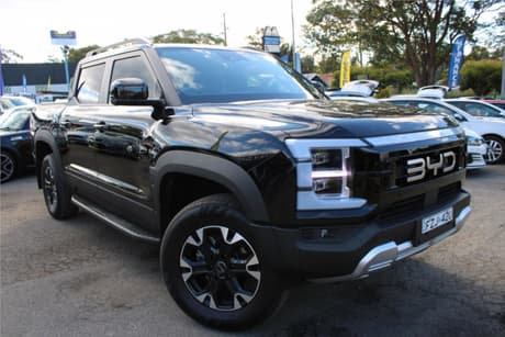 Black 2025 BYD Shark 6 Dual Cab Utility Dual Motor Premium