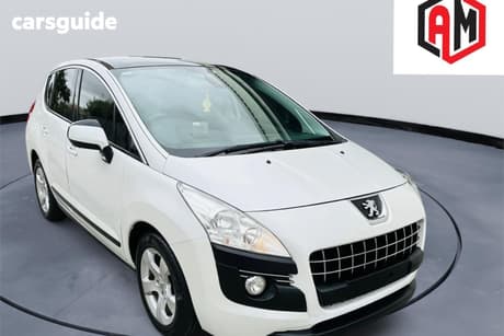 White 2012 Peugeot 3008 Wagon Active 1.6