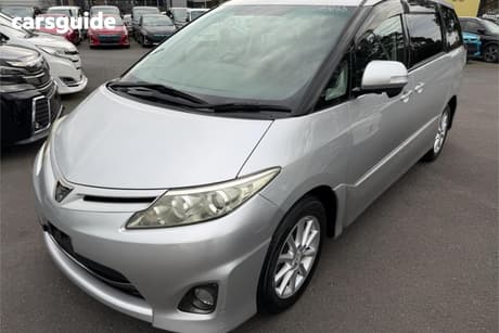 Silver 2010 Toyota Estima SUV AERAS