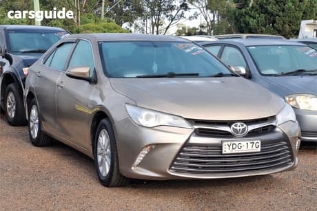 Gold 2015 Toyota Camry Sedan Altise