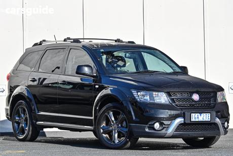 Black 2014 Fiat Freemont Wagon