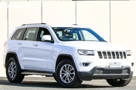 White 2015 Jeep Grand Cherokee Wagon Laredo (4X4)