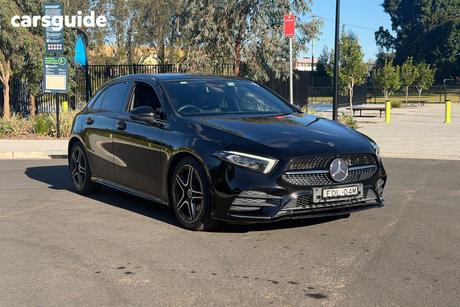 Black 2019 Mercedes-Benz A180 Hatchback