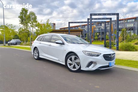 White 2017 Holden Commodore Sportswagon Rs-V