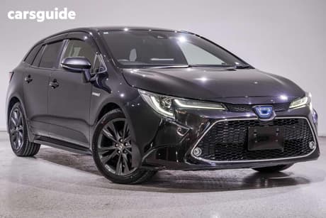 Black 2020 Toyota Corolla SUV WXB