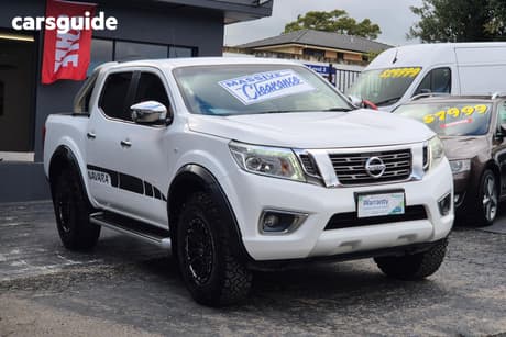 White 2016 Nissan Navara Ute Tray D23 S2 ST UTILITY DUAL CAB 4DR SPTS AUTO 7SP 4X4 985KG 2.3DTT