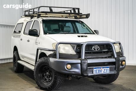 White 2010 Toyota Hilux Dual Cab Pick-up Sr (4X4)