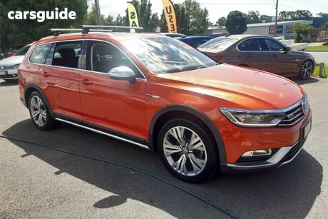 Orange 2016 Volkswagen Passat Wagon Alltrack 140 Tdi