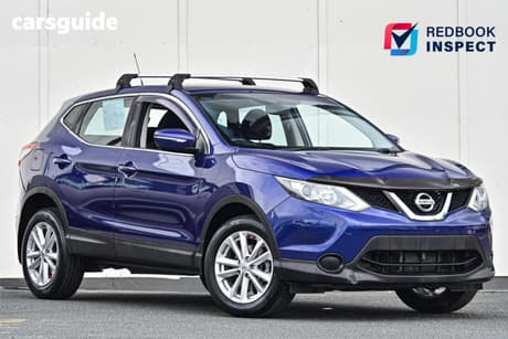 Purple 2014 Nissan Qashqai Wagon St (4X2)