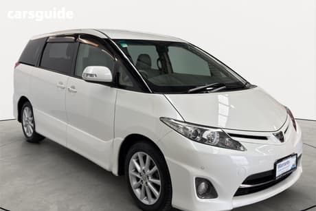 White 2010 Toyota Estima Commercial AERAS