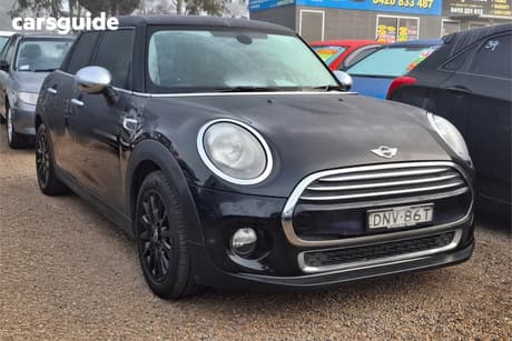 Black 2017 Mini Cooper Hatchback 5D Hatch
