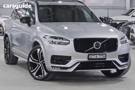 Silver 2022 Volvo XC90 Wagon B6 R-Design Mhev