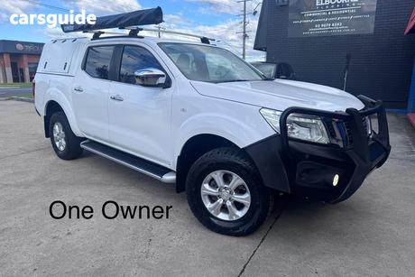 White 2019 Nissan Navara Dual Cab Pick-up St (4X4)
