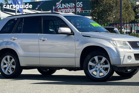 Silver 2011 Suzuki Grand Vitara Wagon Prestige (4X4)