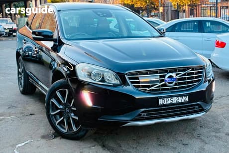 Black 2017 Volvo XC60 Wagon T5 Luxury