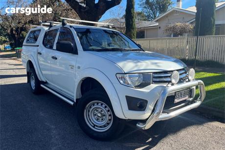 2012 Mitsubishi Triton OtherCar GLX