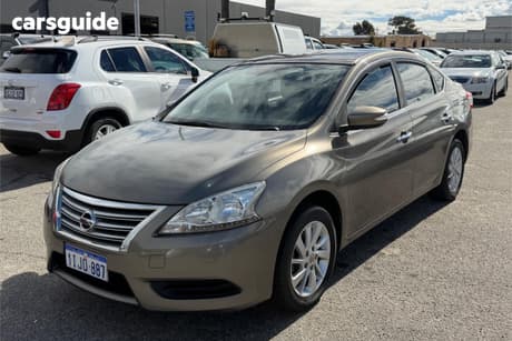Grey 2013 Nissan Pulsar Sedan St