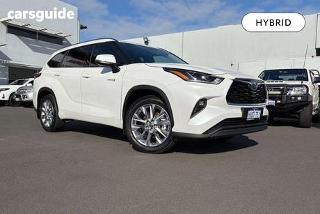White 2022 Toyota Kluger Wagon Grande Hybrid Awd