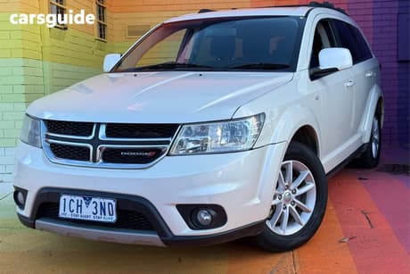 White 2012 Dodge Journey Wagon Sxt