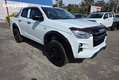 White 2023 Isuzu D-MAX Crew Cab Utility Sx (4X2) High-Ride