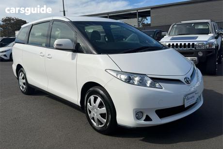 White 2017 Toyota Tarago Wagon Gli