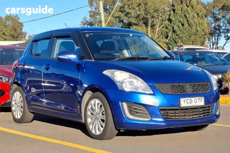 Blue 2014 Suzuki Swift Hatchback Gl