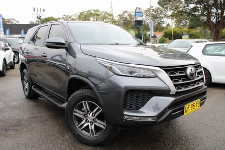 Grey 2022 Toyota Fortuner Wagon Gx