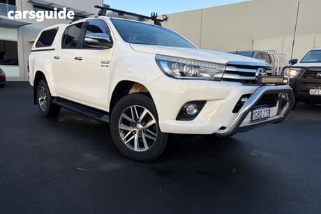 White 2016 Toyota Hilux Dual Cab Utility Sr5 (4X4)