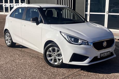 White 2023 MG MG3 Hatchback Core