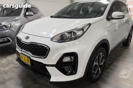 White 2021 Kia Sportage Wagon S (Awd)