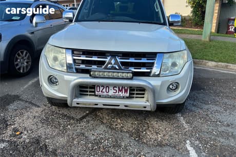 White 2012 Mitsubishi Pajero Wagon Exceed Lwb (4X4)