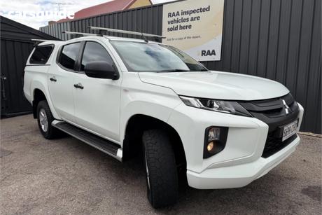 White 2020 Mitsubishi Triton Double Cab Pick Up Glx+ (4X4)