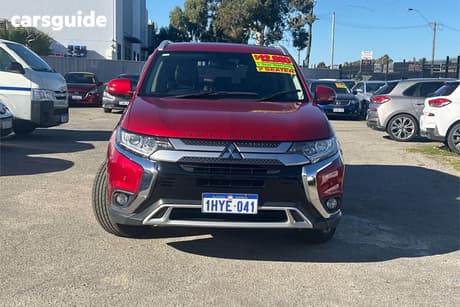 Red 2019 Mitsubishi Outlander Wagon Ls 7 Seat (2Wd)