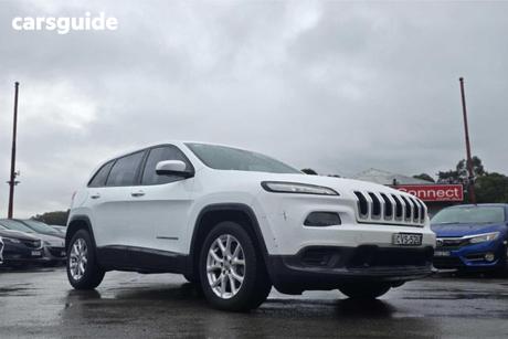 White 2014 Jeep Cherokee Wagon Sport (4X2)