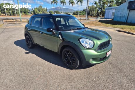 Green 2015 Mini Countryman SUV COOPER F