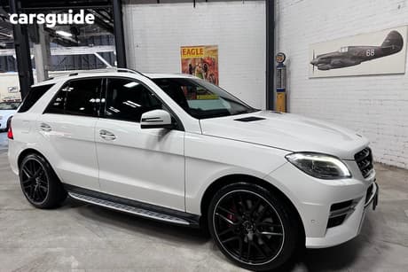 White 2014 Mercedes-Benz ML SUV ML500 4X4
