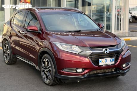 Red 2018 Honda HR-V SUV VTI-LX