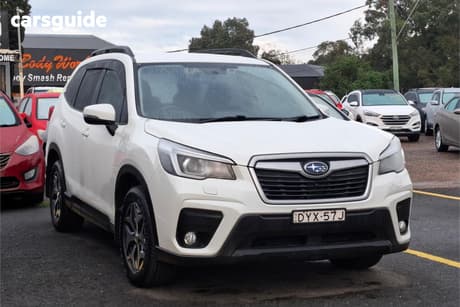 White 2018 Subaru Forester Wagon 2.5I (Awd)