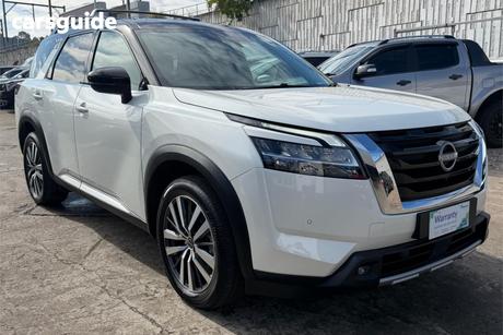 White 2023 Nissan Pathfinder Wagon Ti-L (4Wd)