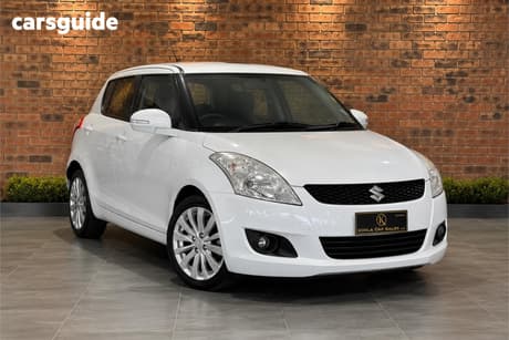 White 2012 Suzuki Swift Hatchback Glx