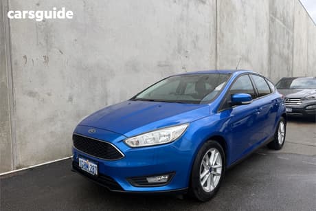 Blue 2016 Ford Focus Hatchback Trend